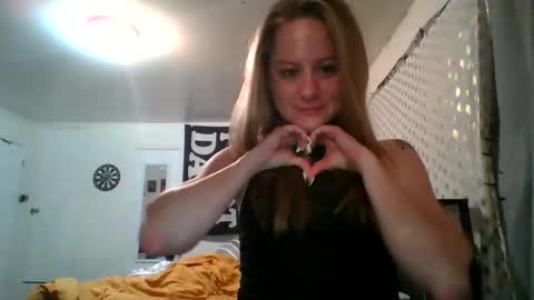 maceyloves online show from May 19, 3:57 am