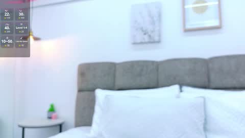 maddietease online show from September 12, 12:45 pm