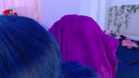 maddiie and clyde online show from October 22, 2:00 pm