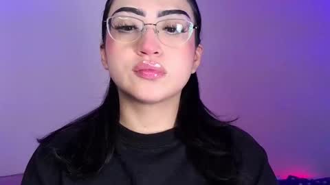 Snapshot of maddyghost chatting on September 20, 1:05 am   Please followme and rate me your thumbs up online show from September 20, 1:05 am