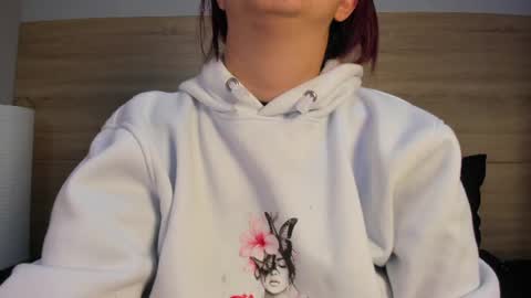 Madelaine  online show from June 26, 10:38 am