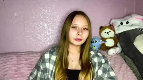 Olivia online show from May 3, 4:32 pm