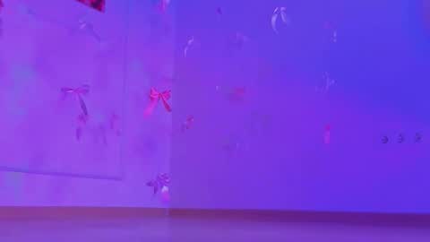 Madeline online show from March 18, 1:05 pm