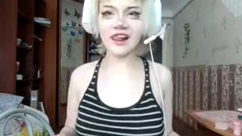 Alice Kaneki online show from March 6, 7:36 am