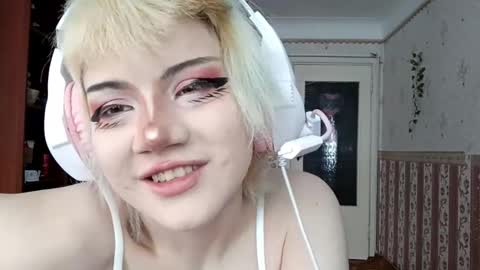 Alice Kaneki online show from March 14, 8:59 am