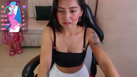 Madhison  online show from November 6, 9:21 pm