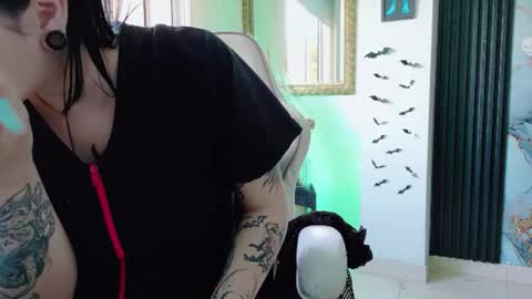 madison_jacksonn online show from August 7, 9:11 pm