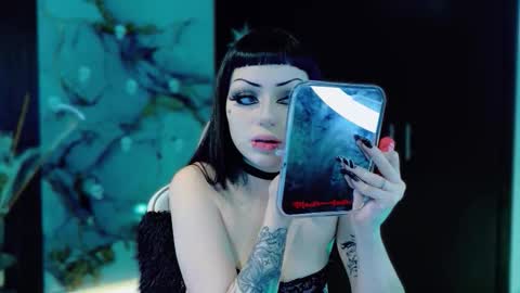 madison_jacksonn online show from December 3, 10:01 pm