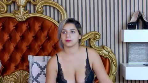Snapshot of madisonrusso chatting on October 14, 6:16 am madisonrusso online show from October 14, 6:16 am