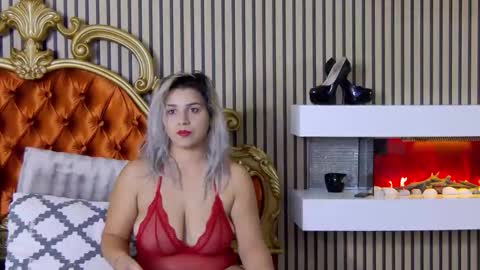 Snapshot of madisonrusso chatting on October 20, 6:38 am madisonrusso online show from October 20, 6:38 am