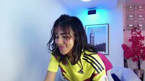 madisson_thompsonn online show from June 17, 7:37 pm
