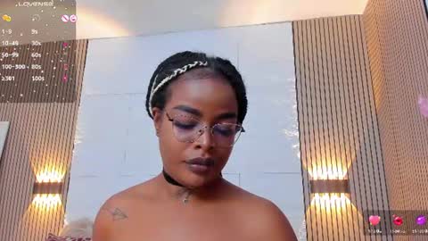 Madisson Lopez online show from June 24, 10:20 pm