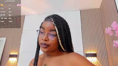 Madisson Lopez online show from July 14, 8:57 pm