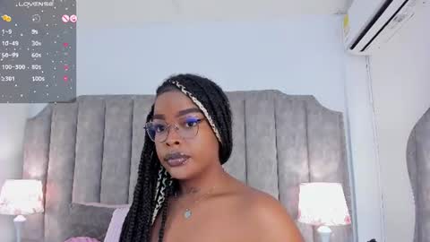 Madisson Lopez online show from July 12, 8:42 pm