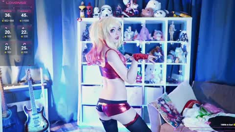 Alice online show from January 17, 8:05 pm