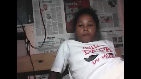 maevafanella online show from March 15, 11:12 am