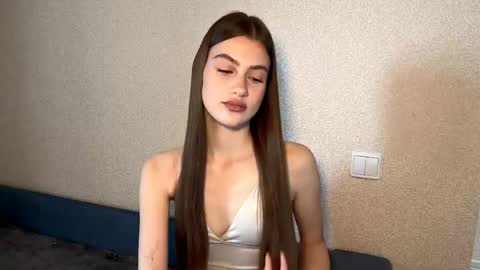 Sophie online show from April 23, 7:16 am