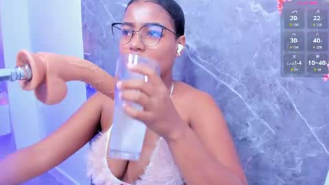 Maria fernada online show from June 11, 11:07 am