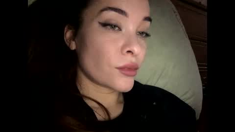 Snapshot of magggg658318 chatting on January 23, 11:37 am magggg658318 online show from January 23, 11:37 am