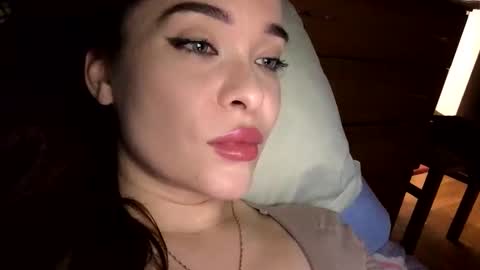 Snapshot of magggg658318 chatting on September 26, 3:31 pm magggg658318 online show from September 26, 3:31 pm