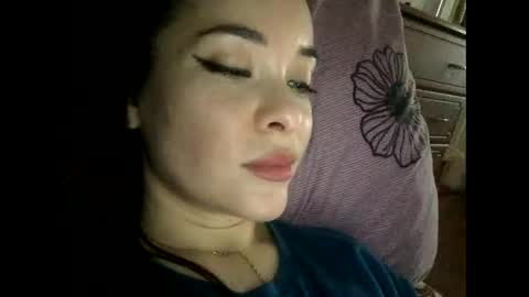 Snapshot of magggg658318 chatting on February 4, 11:16 am magggg658318 online show from February 4, 11:16 am