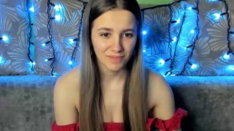 Maggie online show from February 10, 1:24 am