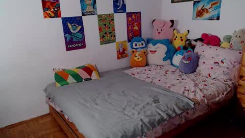 Snapshot of maggieswaggy chatting on October 1, 8:25 pm Magdalene Swaggy online show from October 1, 8:25 pm