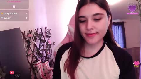 Luna  online show from January 10, 7:18 pm