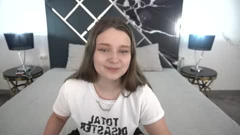 Emily online show from July 25, 7:32 pm