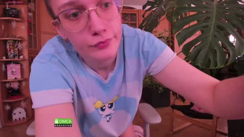 Snapshot of magicstylex chatting on February 7, 12:39 pm Nicole online show from February 7, 12:39 pm