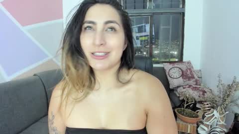   online show from October 7, 11:20 pm