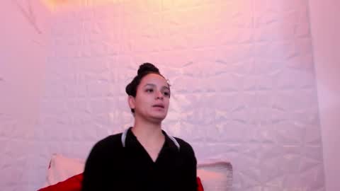 Snapshot of maiapark chatting on September 19, 12:04 pm Maia online show from September 19, 12:04 pm