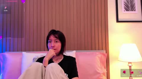 Snapshot of maibys_cute chatting on January 12, 4:00 am maibys online show from January 12, 4:00 am