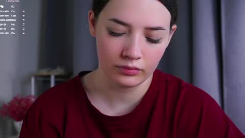 Lucy online show from July 27, 3:03 am