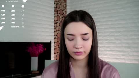 Snapshot of maidabuoy chatting on January 17, 1:15 am Lucy online show from January 17, 1:15 am