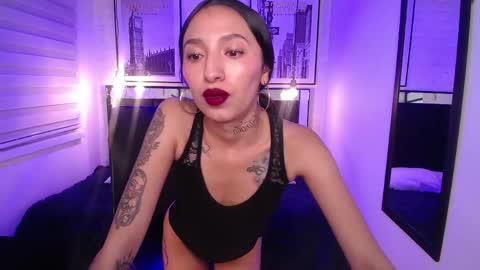 mailyn online show from April 29, 8:14 pm