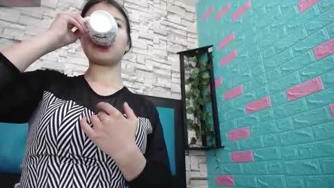 Snapshot of maily_can chatting on September 24, 1:10 pm MAILY CAN online show from September 24, 1:10 pm
