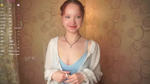 Maisie online show from November 25, 3:03 pm