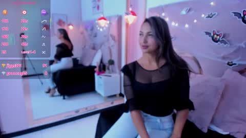 maiyajoness online show from October 25, 4:20 am