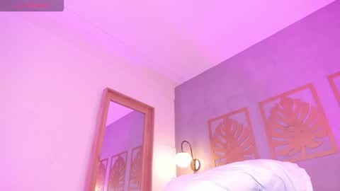 MAJO ROSE  online show from December 17, 11:20 pm