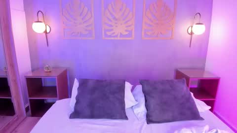 MAJO ROSE  online show from October 22, 7:08 pm