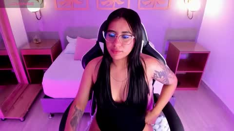 MAJO ROSE  online show from February 7, 7:18 pm