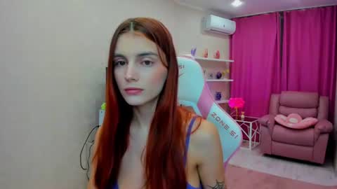 Chloe online show from June 17, 3:30 am