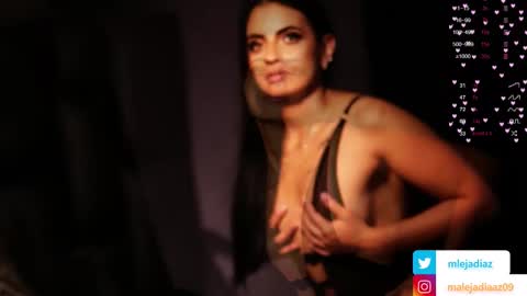 Snapshot of malejadiaz_ chatting on March 12, 7:04 pm Maleja Diaz online show from March 12, 7:04 pm