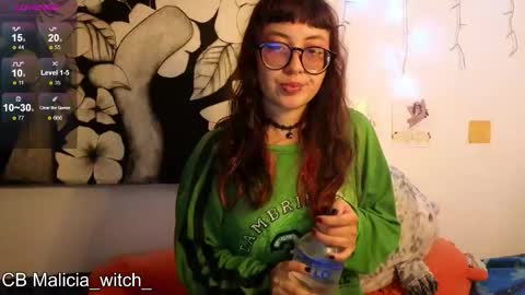 Mar  Alicia     Rosie  v A L I C I A W I T C -  Meg Cherie online show from December 18, 4:50 am