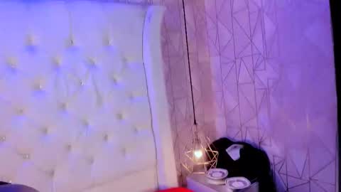 Malika soleil  online show from March 7, 6:31 am