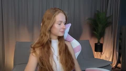 mallorymars online show from August 6, 11:17 am