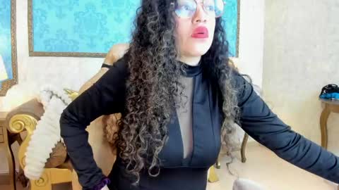 maloryjones online show from May 27, 12:02 pm