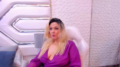 MalorySweet  online show from October 28, 12:55 pm