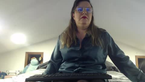 malu_617 online show from March 23, 4:18 am